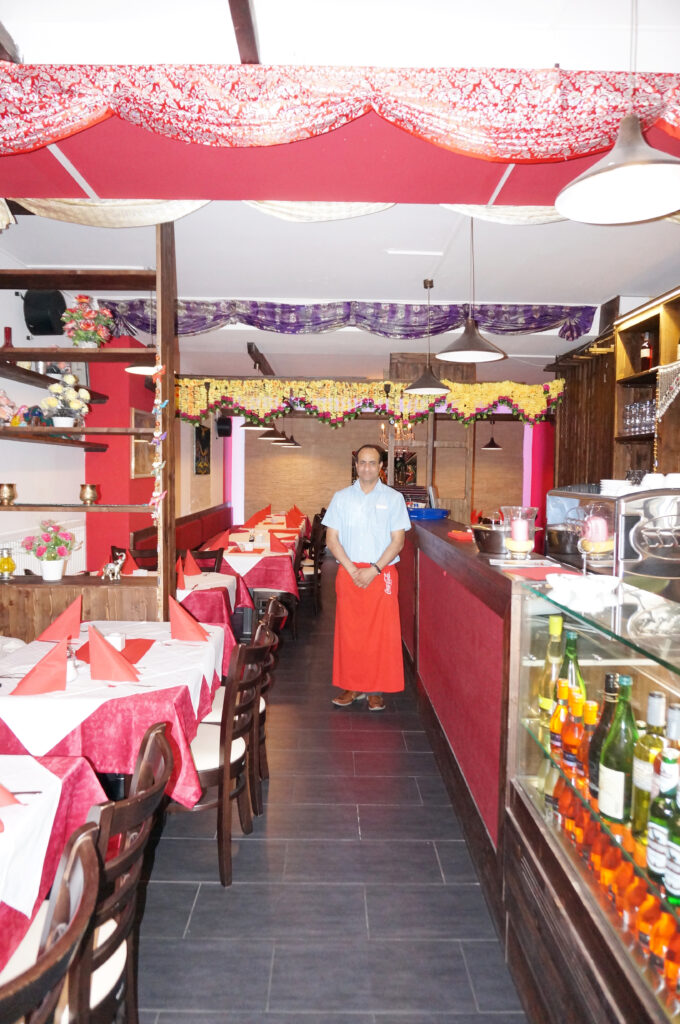 Narinder Singh in seinem indischen Restaurant in der Passauer Roßtränke (Foto: MuW/k.krückl)