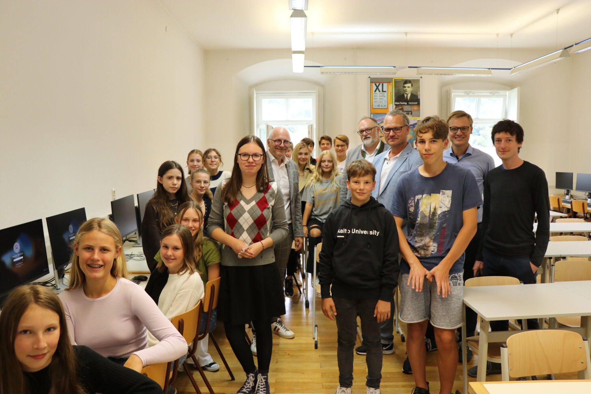 Digitalisierung an Schulen: Neues Pilotprojekt am Gymnasium Leopoldinum ...